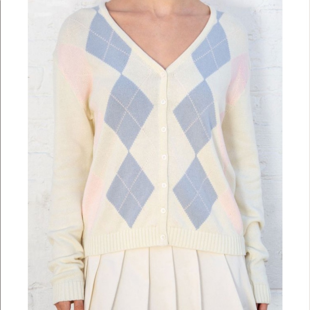 brandy melville savannah argyle sweater